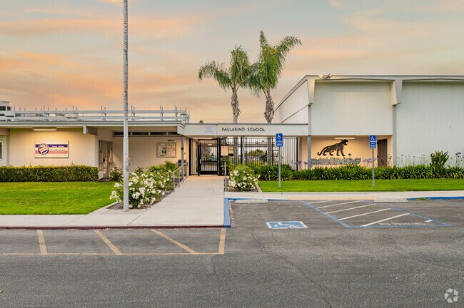 Paularino Elementary School is a K-6 School in the Newport-Mesa Unified School District.