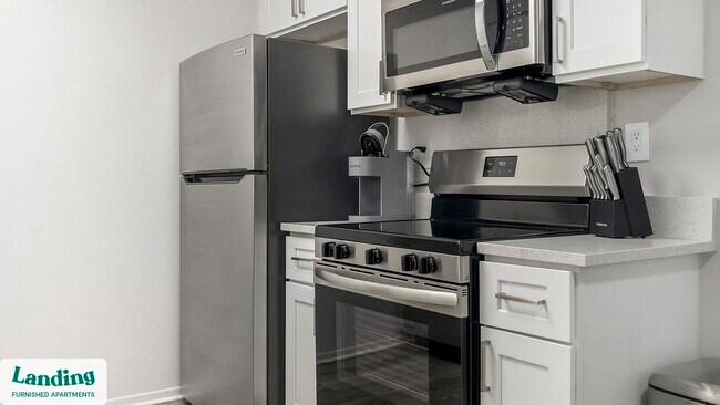 612 Bass Ct unit 614-3-B, Dunedin, FL 34698 - photo 6