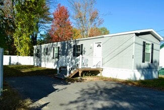 18 Colbath St, Conway, NH 03818