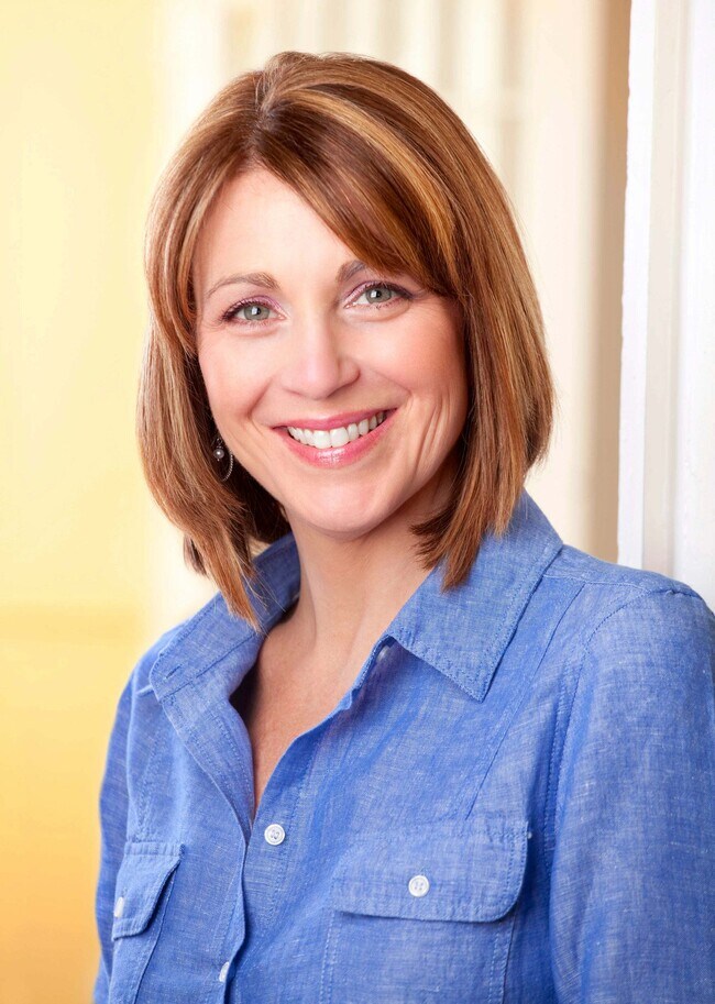 Jacqueline Kraszewski