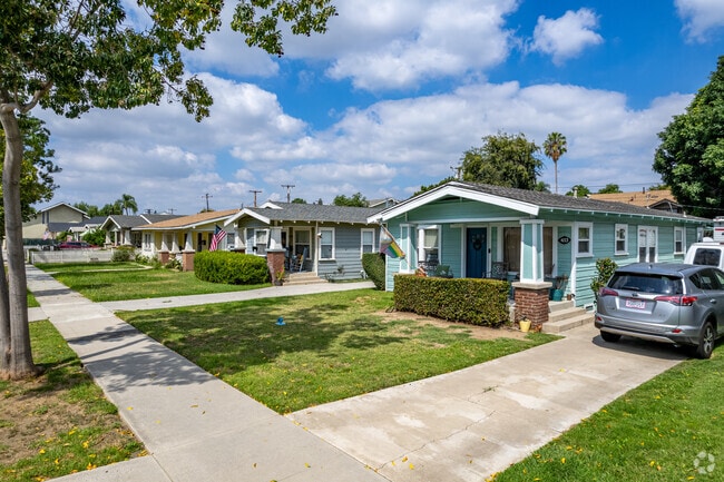 Bungalow-style homes in Downtown Fullerton are works of art.