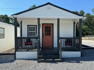 210 H Pickens Rd, Onalaska, TX 77360