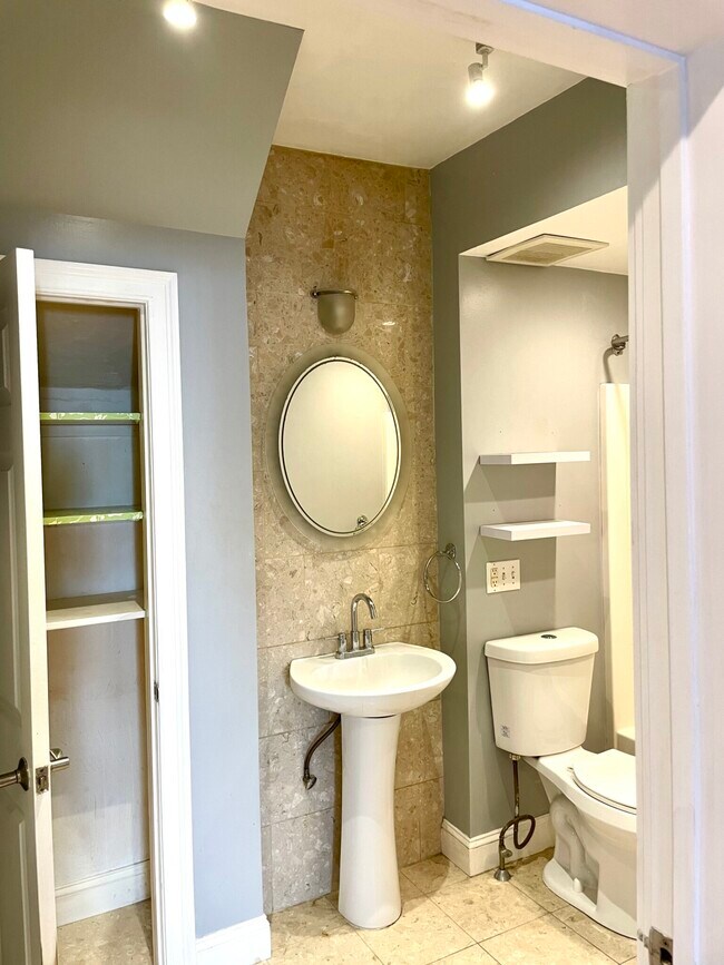 67 Wheatland St unit 1, Somerville, MA 02145 - photo 4