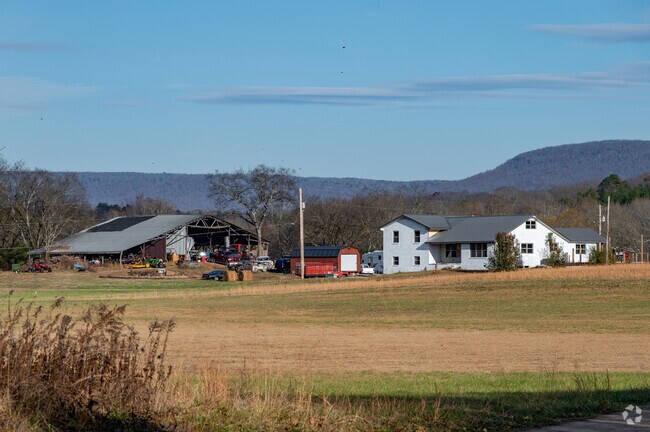 Citizens of Victoria enjoy large homes surrounded by farmland.