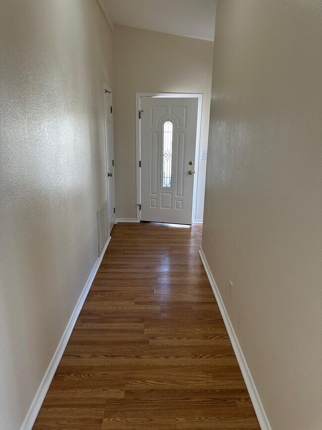 2308 Rangeview Dr, Rosamond, CA 93560