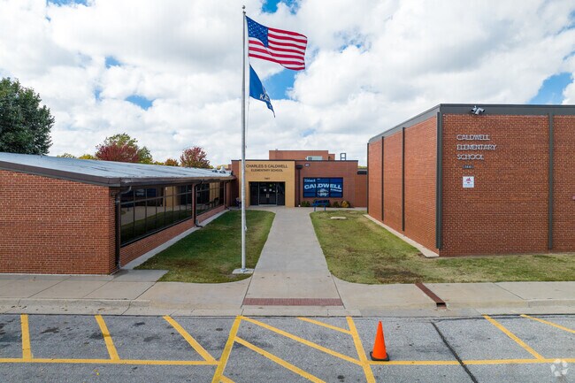 Caldwell Elementary School is a popular schooling option for younger students in the area.