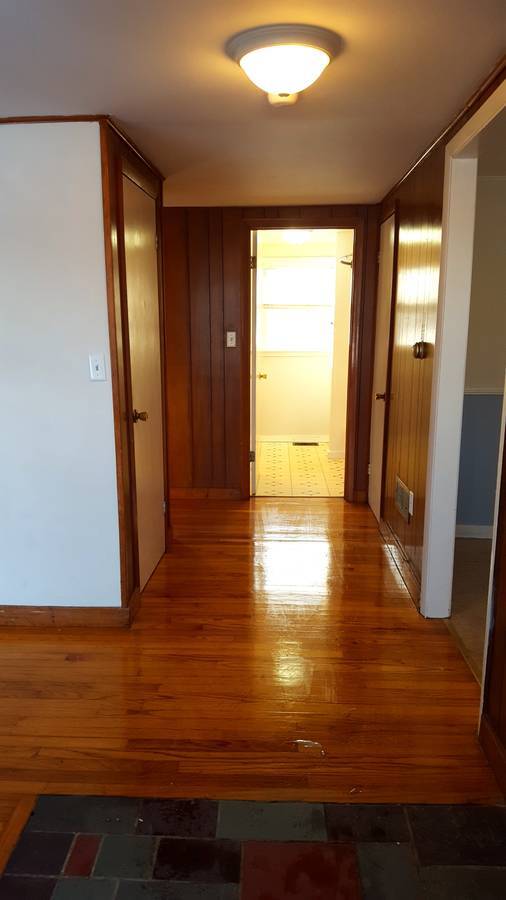 5822 Ethan Allen Hwy unit 4, Charlotte, VT 05445 - photo 3