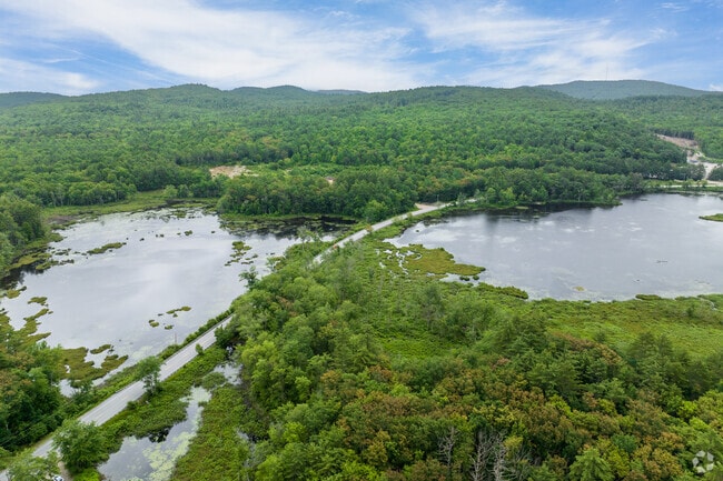 The Pequawket Trail has some beautiful views.