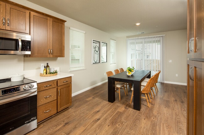 3474 Russet Way, Rancho Cordova, CA 95670 - photo 3