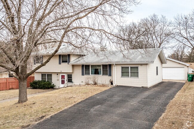 Larger split levels with converted garages offer more spacious floor plans in Rice Creek Terrace West.