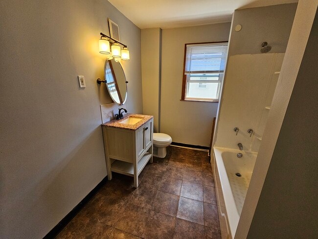 1777 Marks Ave unit 1, Akron, OH 44305 - photo 5