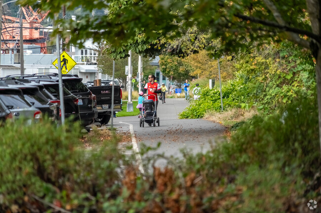 Island Point residents enjoy running, biking and taking their kids for a stroll.