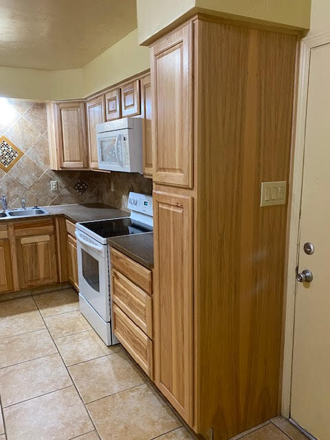 805 Mormon Place unit B, Las Cruces, NM 88011 - photo 6