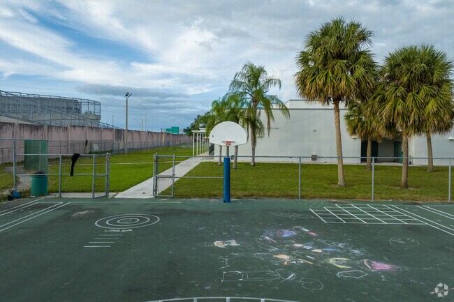 An alternate Tedder Elementary School basketball court in Pompano Beach, FL.