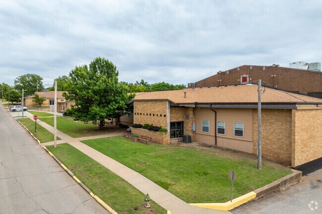 Pawnee Middle School is committed to creating an environment where students thrive.