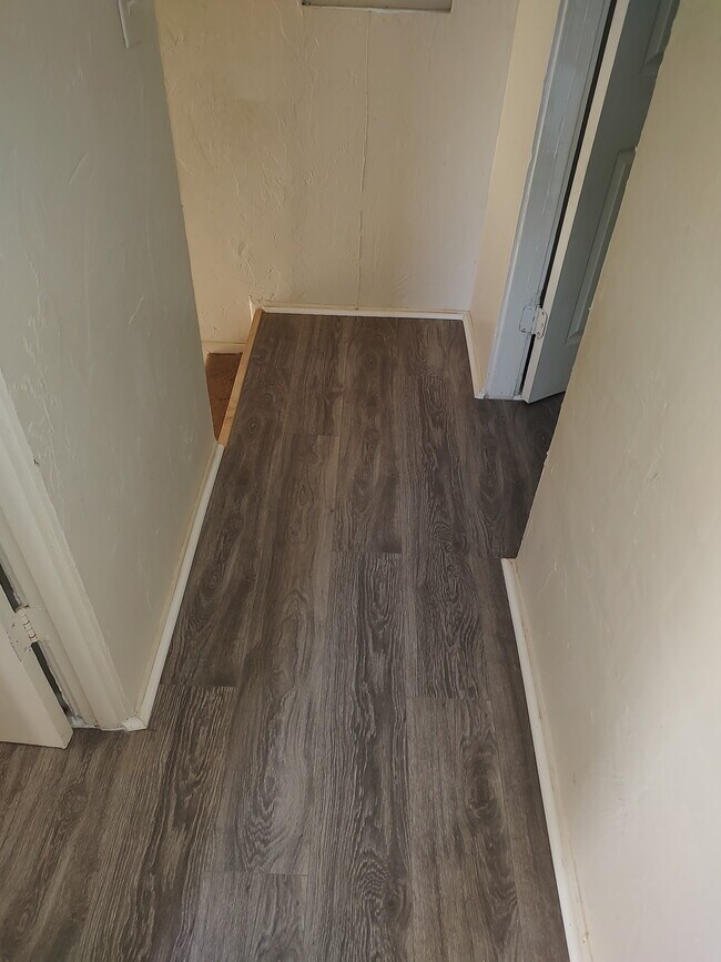 538 State St, North Fort Myers, FL 33903 - photo 2