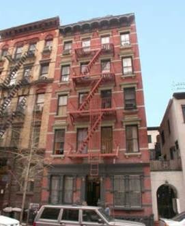 95 Perry St unit 16, New York, NY 10014 - photo 2