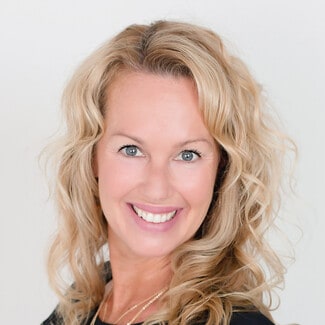 Wendi Scoles