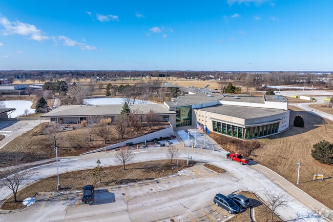 UW Oshkosh has satelite campus in the FonDu Lac area.
