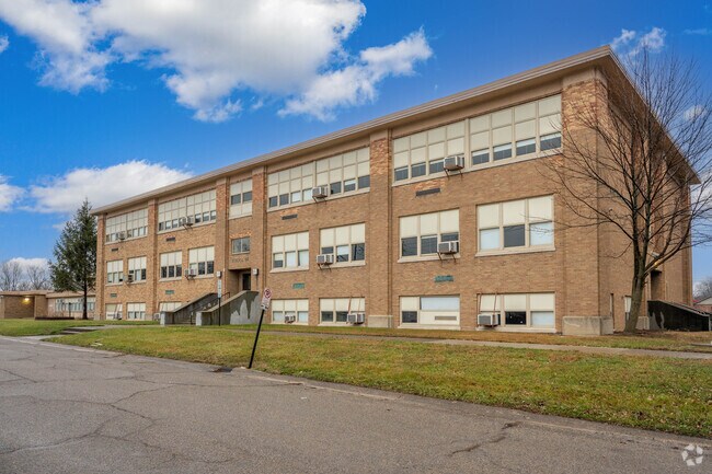 Marion Academy provides a safe and academic environment for students.