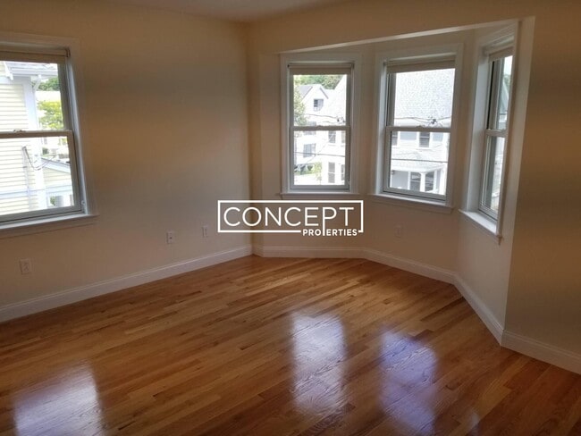 94 Waumbeck St, Boston, MA 02121 - photo 4