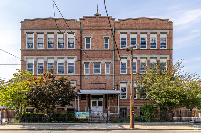 Benito Juárez School No. 5 provides a warm and welcoming environment for all students.