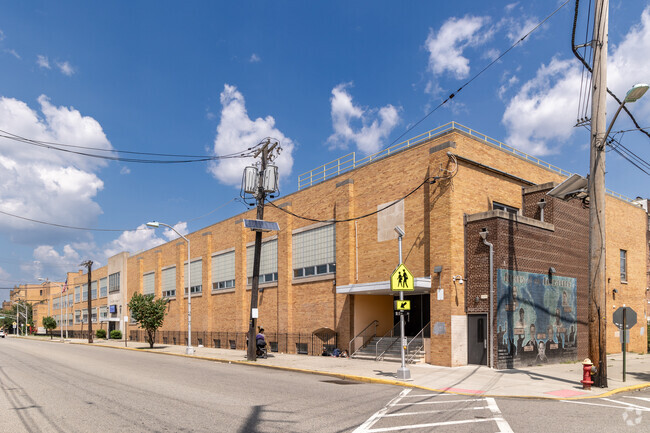 Etta Gero School No. 9 in Passaic serves 701 K-8 students with a 12:1 student-teacher ratio.