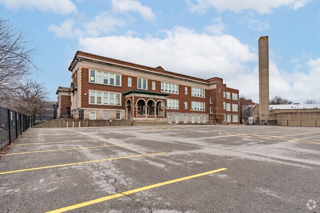 Breckinridge Metropolitan High School has an overall Niche grade of D.