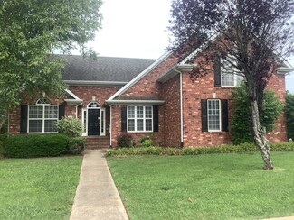 2905 Runnymeade Dr, Murfreesboro, TN 37127