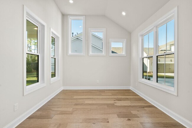 550 Pilgrim Mill Rd unit 36503970, Cumming, GA 30040 - photo 5