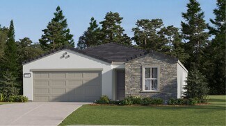 1084 Shasta Way W, Madera, CA 93636