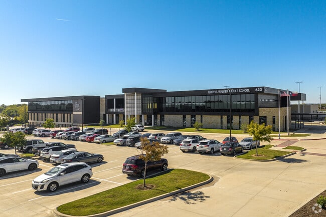 Students in Lakewood Village can 
attend school at Jerry R. Walker Middle School.