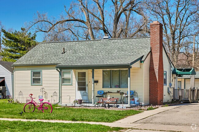 Smaller single family homes feature big character in Ainsworth Park.