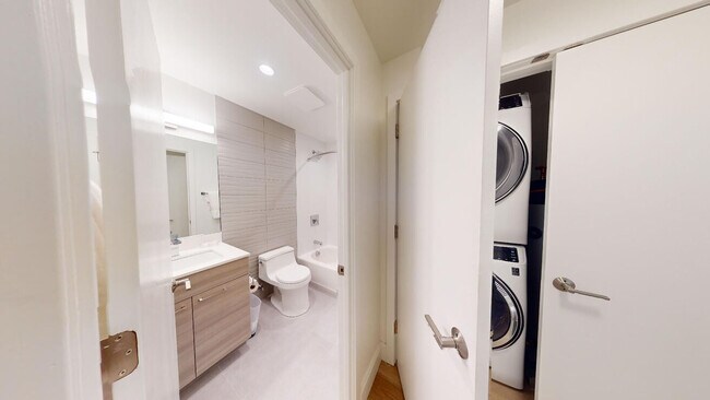 1065 Commonwealth Ave unit 552L, Boston, MA 02215 - photo 5