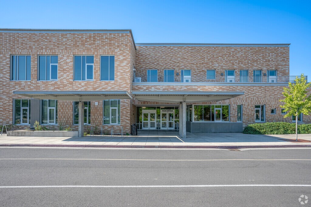 Tumwater Middle School entrance.