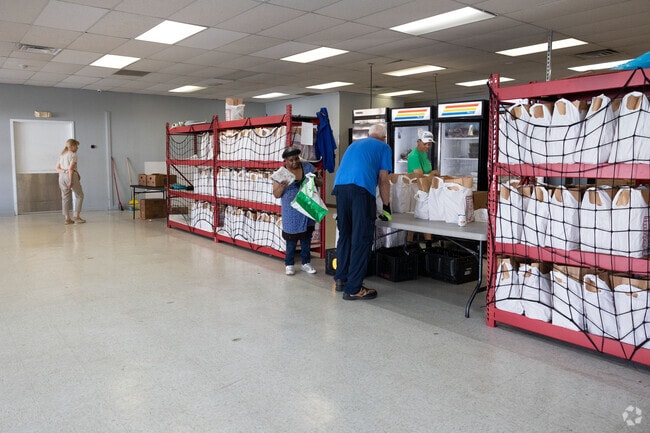 Sicm is a local food pantry helping the residents in need of assistance in Hamilton Hill.