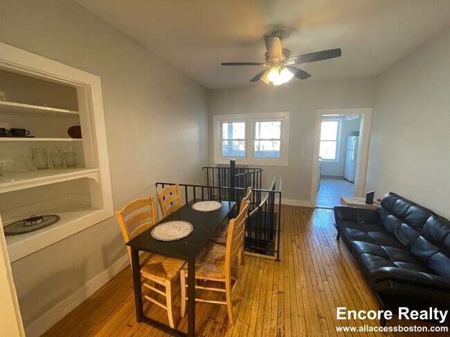 4 Farrington Ave unit 1, Allston, MA 02134 - photo 3