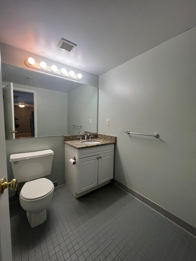 15 North Beacon unit 420, Boston, MA 02134 - photo 2