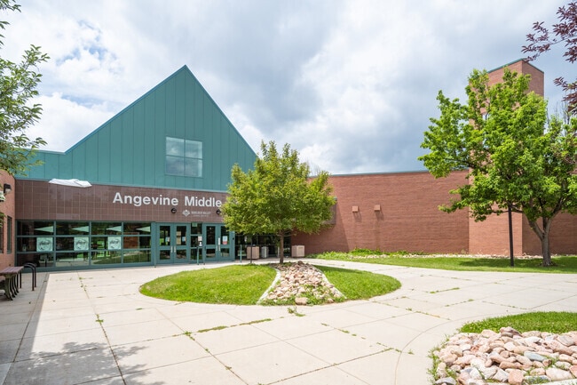 Angevine Middle School in Lafayette, Colorado serves grades 6 - 8..