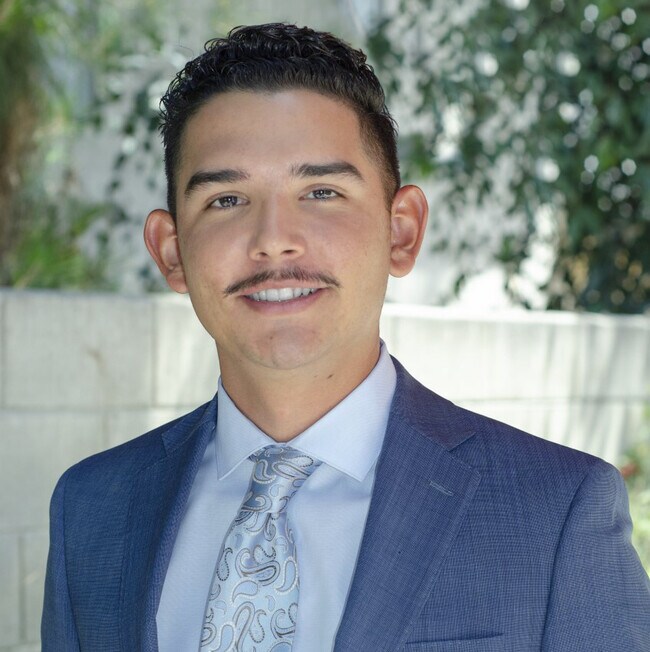Gregory Olmos