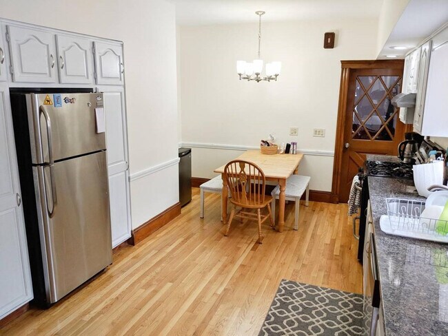 7 Justin Rd unit 1, Brighton, MA 02135 - photo 3