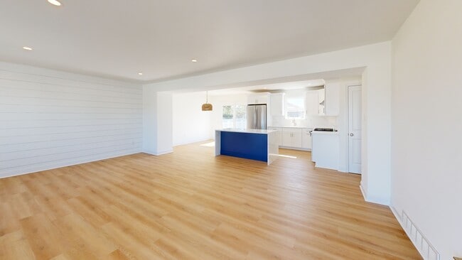 504 N Burghley Ave, Ventnor City, NJ 08406 - photo 2