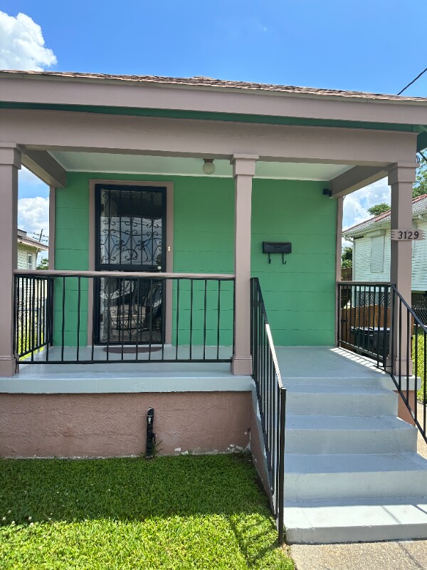 3129 Eads St, New Orleans, LA 70122