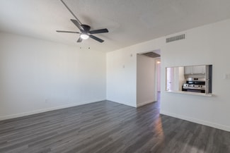 3222 W Indian School Rd Unit b242, Phoenix, AZ 85017