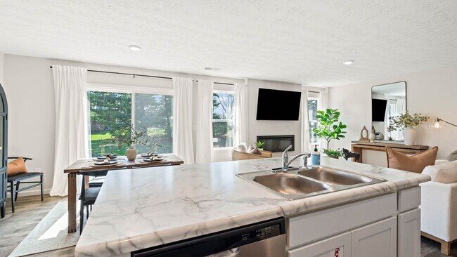 7747 Cilantro Way unit 36206825, Clayton, OH 45315 - photo 5