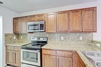 6515 Diamond Springs Terrace, West Palm Beach, FL 33411