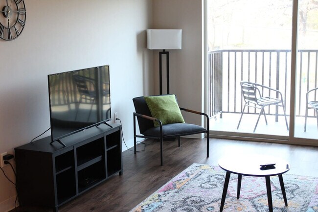 4415 Lincoln Way unit ID1261669P, Ames, IA 50014 - photo 3