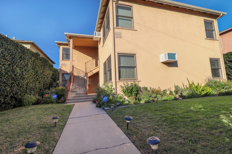 5255 Via Campo St unit 5255, Los Angeles, CA 90022 - photo 1