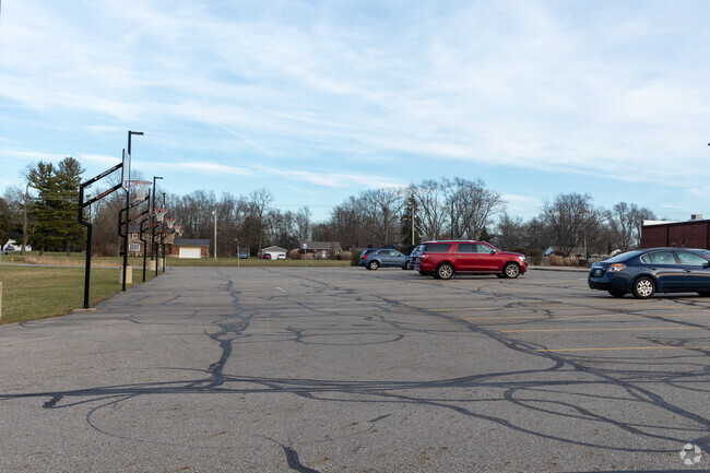 Morton Middle School is for students in grades 6-8.