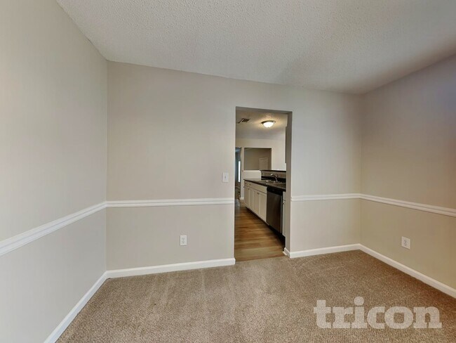 4348 Persian Ct SW, Snellville, GA 30039 - photo 6